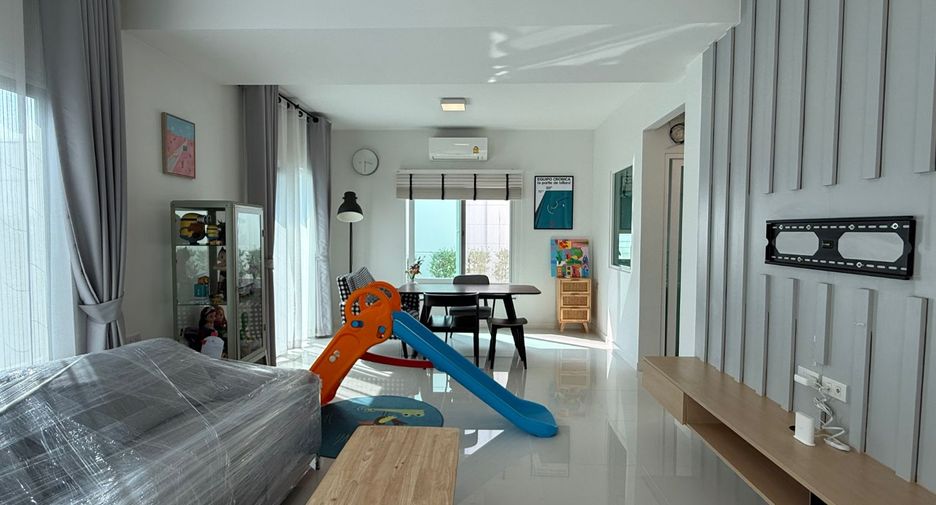 Casa en venta de 3 habitaciones en Bang Bo, Samut Prakan