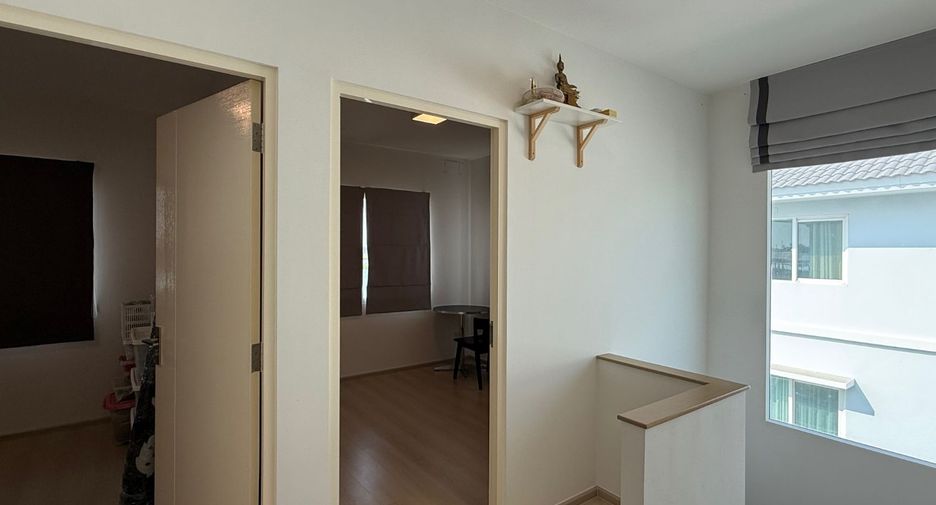 Casa en venta de 3 habitaciones en Bang Bo, Samut Prakan