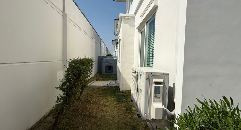 Casa en venta de 3 habitaciones en Bang Bo, Samut Prakan