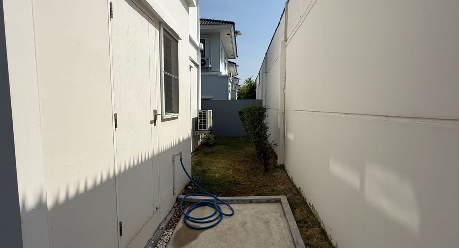 Casa en venta de 3 habitaciones en Bang Bo, Samut Prakan