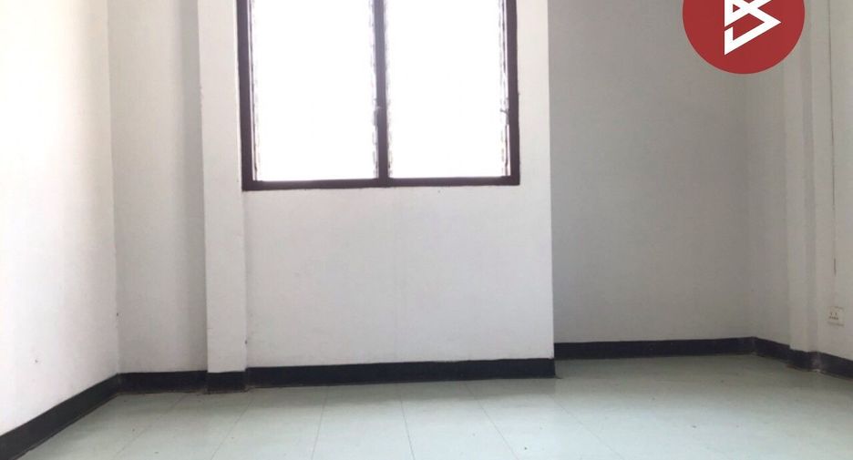 For sale 3 bedrooms house in Laplae, Uttaradit