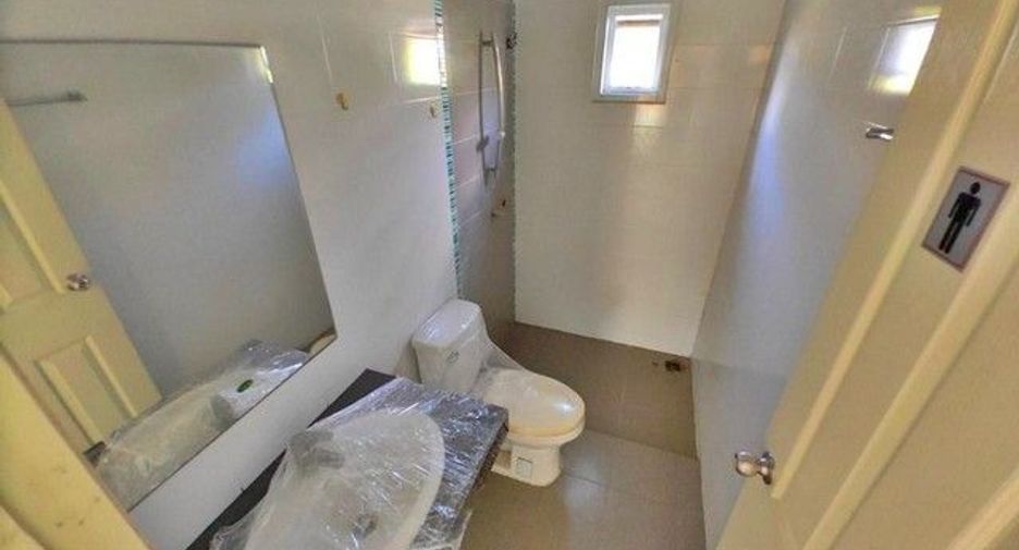 For sale 1 bed house in Ban Bueng, Chonburi