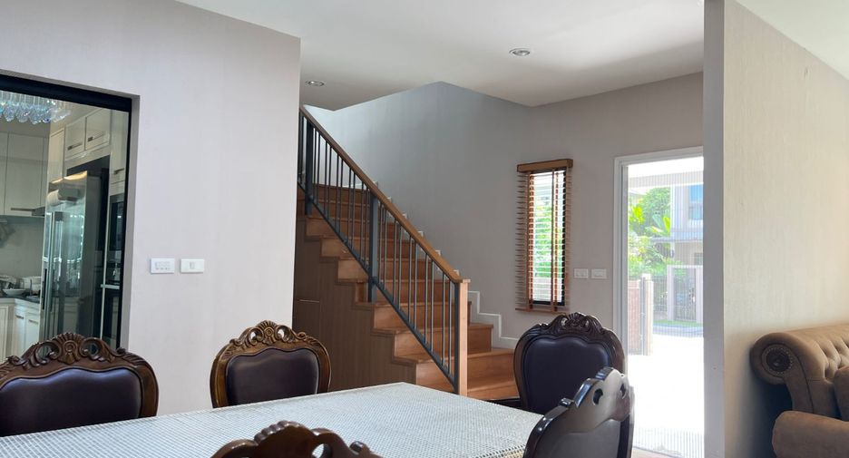 For sale 4 bedrooms house in Pak Kret, Nonthaburi