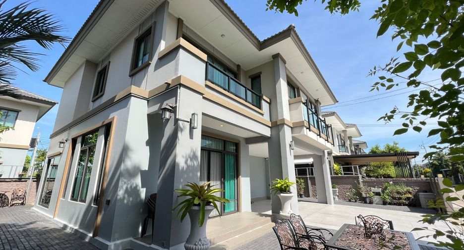 For sale 4 bedrooms house in Pak Kret, Nonthaburi