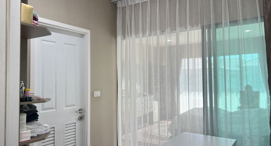 For sale 4 bedrooms house in Pak Kret, Nonthaburi