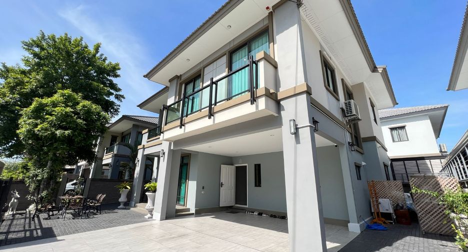 For sale 4 bedrooms house in Pak Kret, Nonthaburi