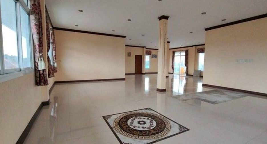 Продажа 1 кровать дом в Ban Bueng, Чонбури