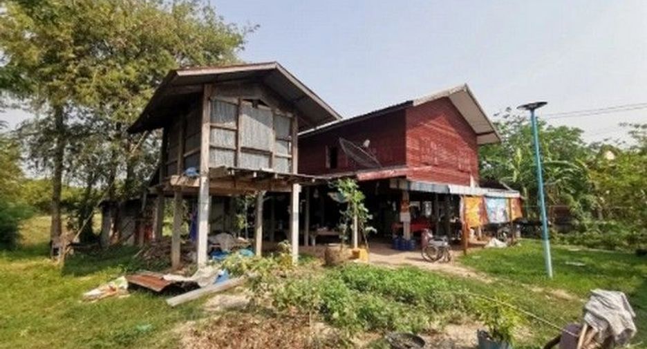 Haus zum Kauf mit 1 Zimmer in At Samat, Roi Et