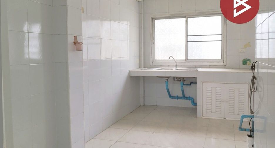 For sale 2 bedrooms retail Space in Sai Mai, Bangkok