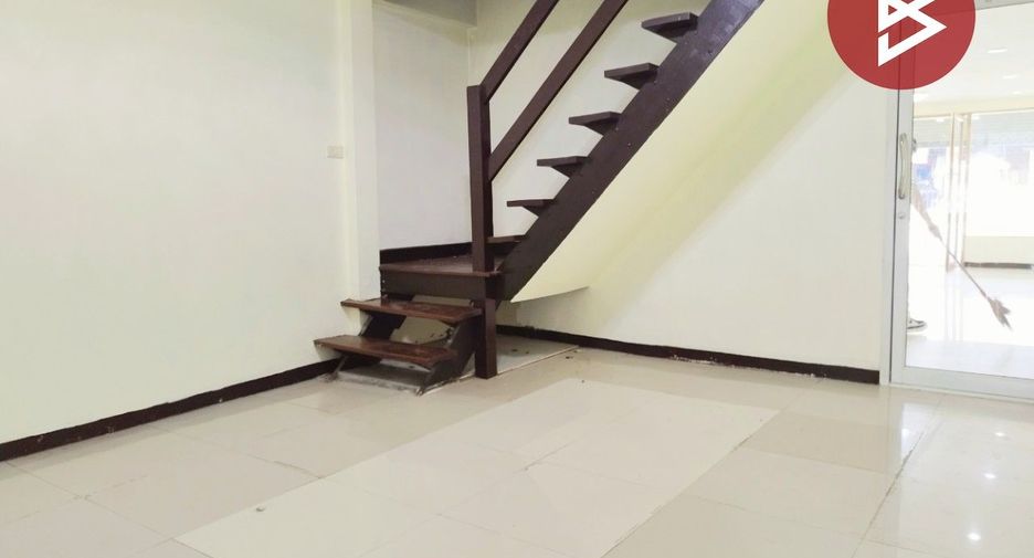 For sale 2 bedrooms retail Space in Sai Mai, Bangkok