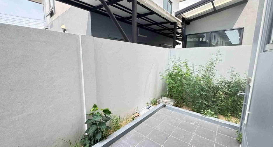 Casa en venta de 3 habitaciones en Bang Lamung, Chonburi