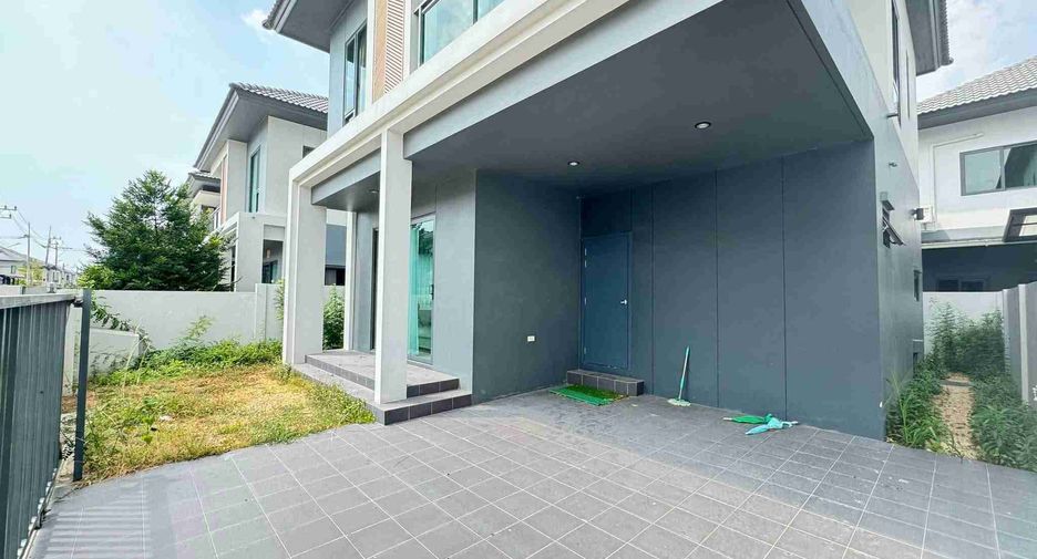 Casa en venta de 3 habitaciones en Bang Lamung, Chonburi