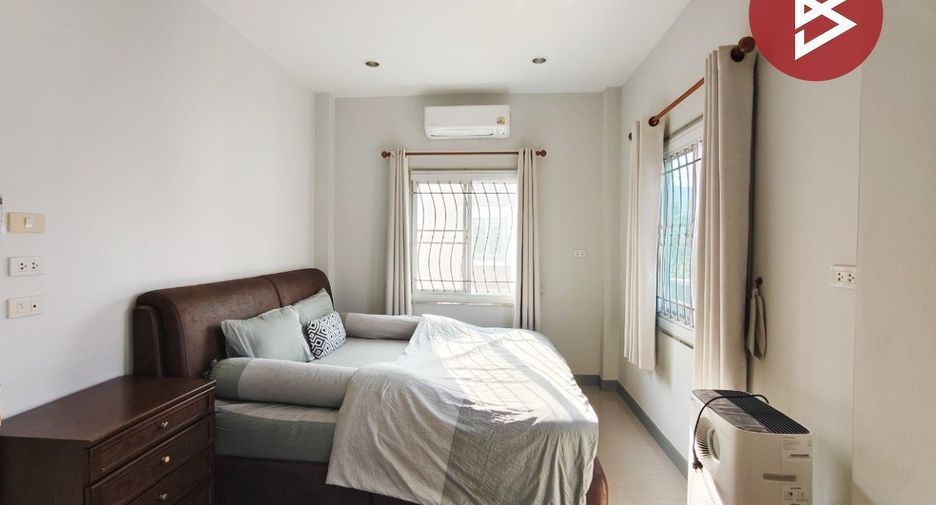 Casa en venta de 3 habitaciones en Nong Khaem, Bangkok