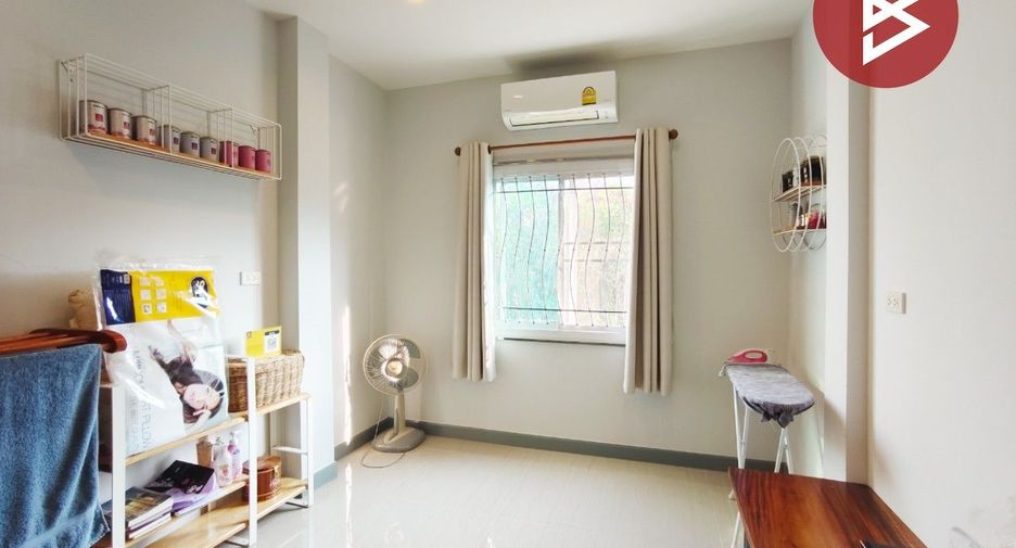 Casa en venta de 3 habitaciones en Nong Khaem, Bangkok