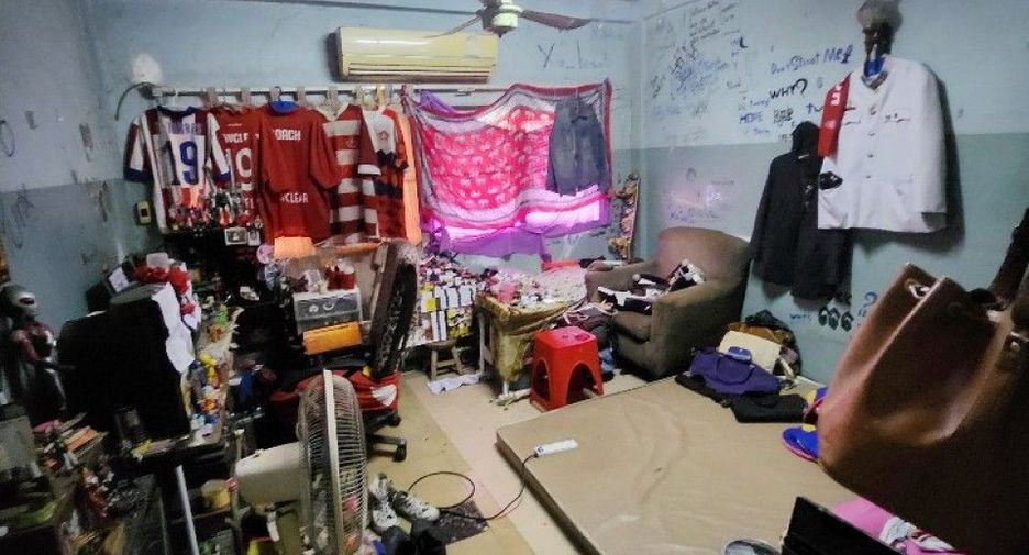 For sale 3 bedrooms retail Space in Yan Nawa, Bangkok