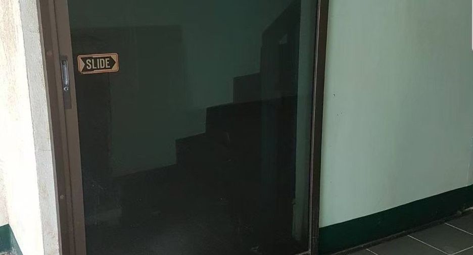 For sale 3 ベッドルーム retail Space in Mueang Chiang Mai, Chiang Mai