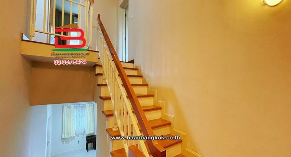 For sale 3 bedrooms house in Phasi Charoen, Bangkok