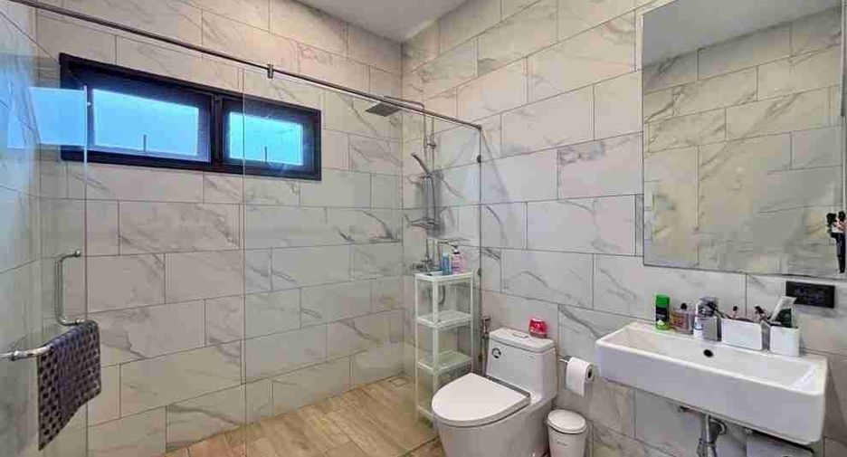 À vendre studio maison à Bang Lamung, Chonburi