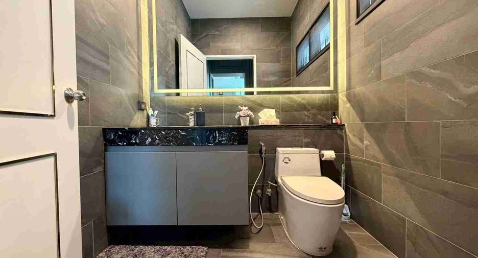 À vendre studio maison à Bang Lamung, Chonburi