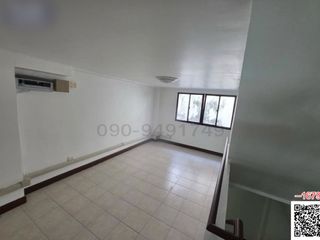 For sale 2 ベッドルーム house in Khlong Sam Wa, Bangkok