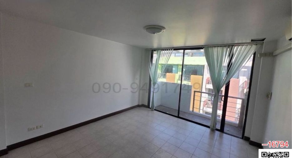Casa en venta de 2 habitaciones en Khlong Sam Wa, Bangkok