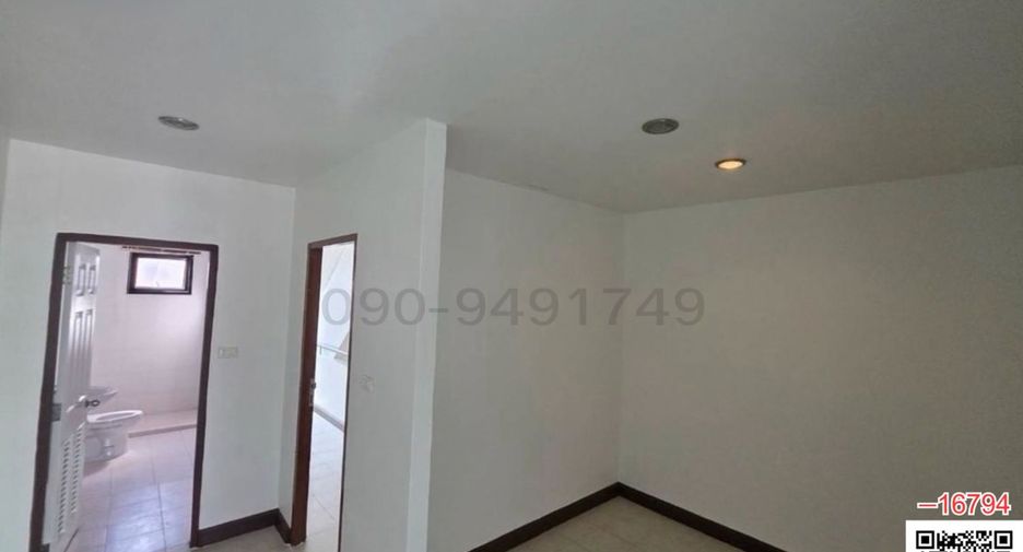 Casa en venta de 2 habitaciones en Khlong Sam Wa, Bangkok