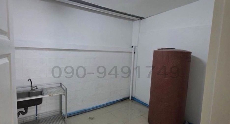 For rent 2 bedrooms retail Space in Khlong Sam Wa, Bangkok