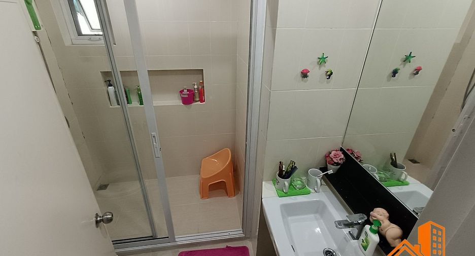 For sale 3 bedrooms house in Mueang Nonthaburi, Nonthaburi
