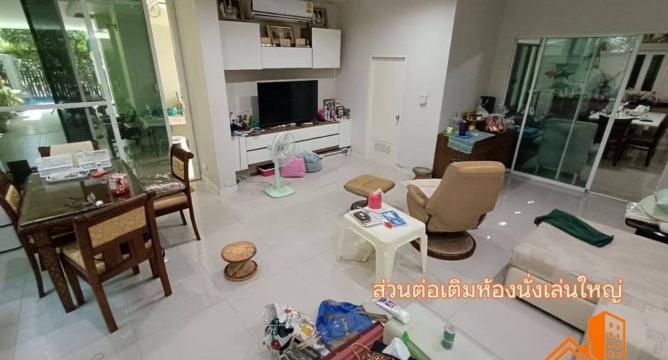 For sale 3 bedrooms house in Mueang Nonthaburi, Nonthaburi