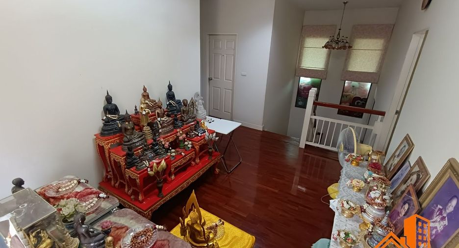 For sale 3 bedrooms house in Mueang Nonthaburi, Nonthaburi