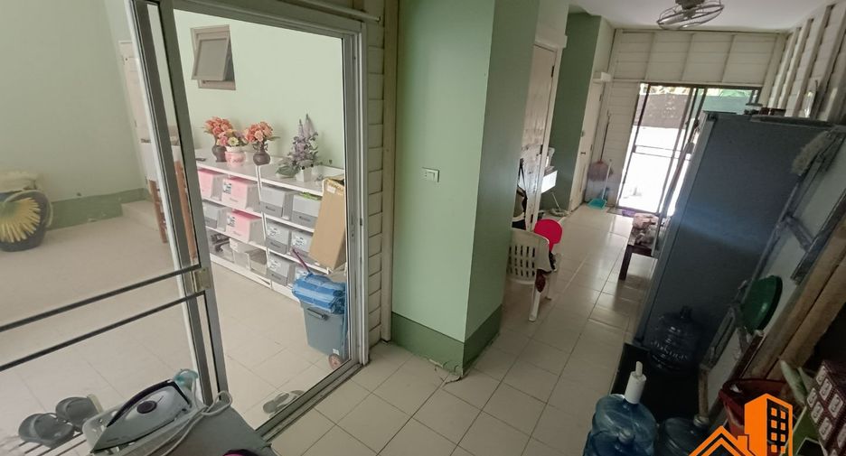 For sale 3 bedrooms house in Mueang Nonthaburi, Nonthaburi