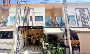 For sale 3 ベッドルーム townhouse in Mueang Nonthaburi, Nonthaburi