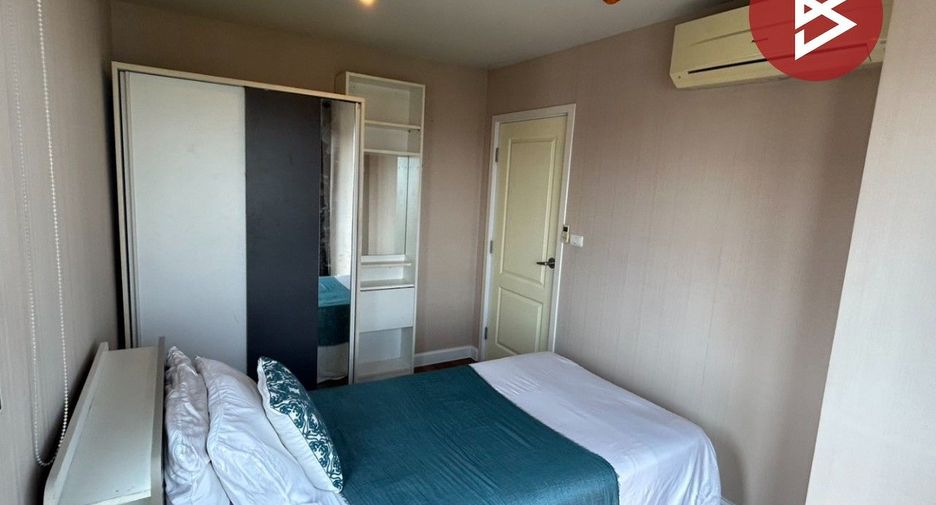 For sale 2 bedrooms condo in Huai Khwang, Bangkok