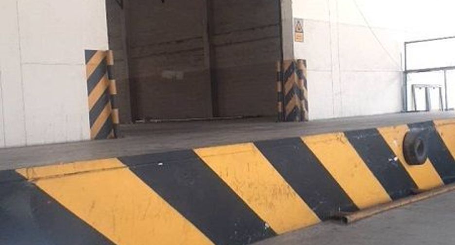 For rent 1 bed warehouse in Mueang Rayong, Rayong