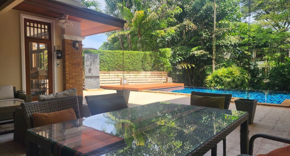 For rent 5 bedrooms villa in Mueang Phuket, Phuket