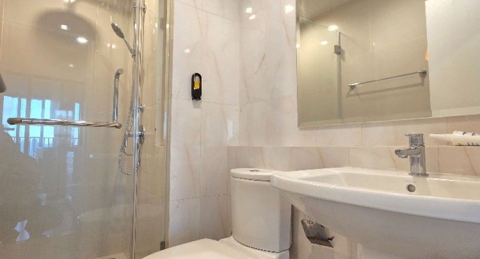 Wohnung zum Kauf mit 1 Zimmer in Bang Phli, Samut Prakan