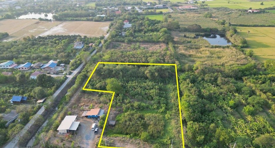For sale land in Sam Khok, Pathum Thani