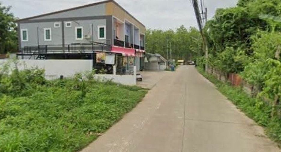 Продажа 2 спальни таунхаус в Mueang Uttaradit, Уттарадит