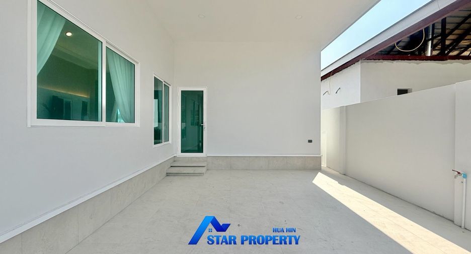 For sale 3 bedrooms villa in Hua Hin, Prachuap Khiri Khan