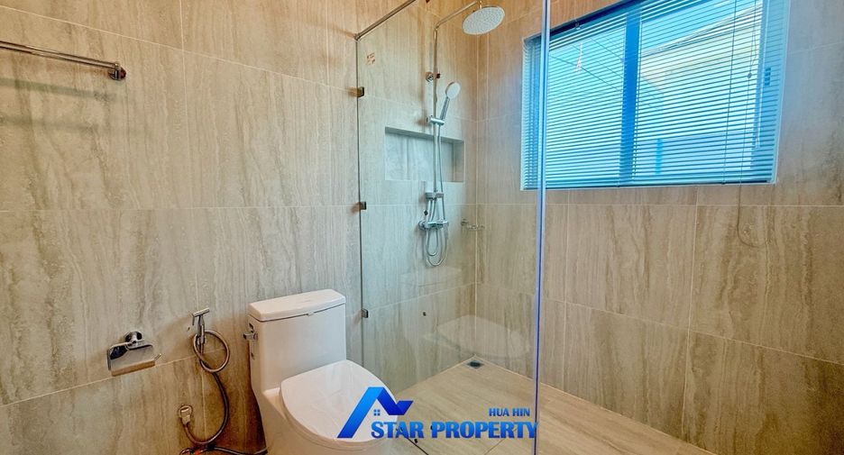 For sale 3 bedrooms villa in Hua Hin, Prachuap Khiri Khan
