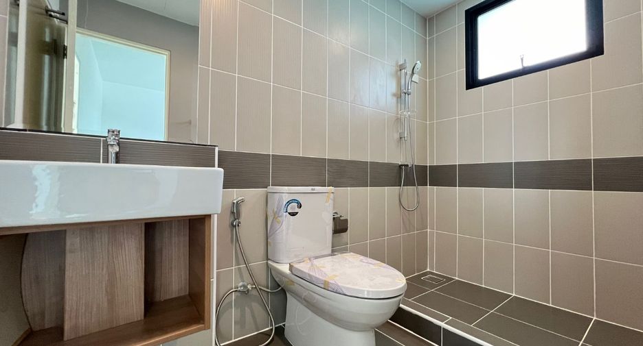 Reihenhaus zum Kauf mit 3 Zimmer in Mueang Nonthaburi, Nonthaburi