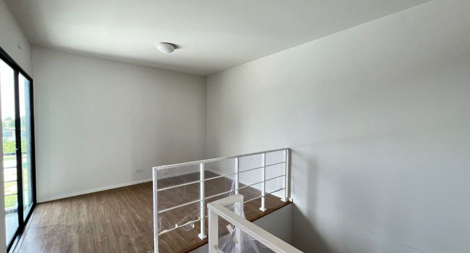Reihenhaus zum Kauf mit 3 Zimmer in Mueang Nonthaburi, Nonthaburi