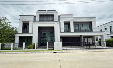 Casa en venta de 5 habitaciones en Sai Mai, Bangkok