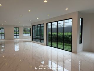 For sale 5 bedrooms house in Sai Mai, Bangkok