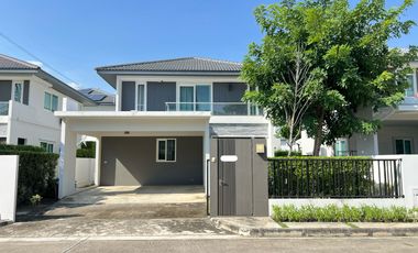 For sale 3 bedrooms house in Prawet, Bangkok