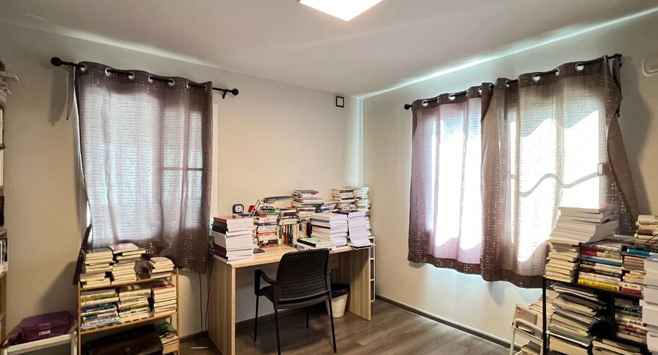 For sale 3 bedrooms house in Prawet, Bangkok