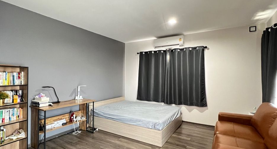 For sale 3 bedrooms house in Prawet, Bangkok
