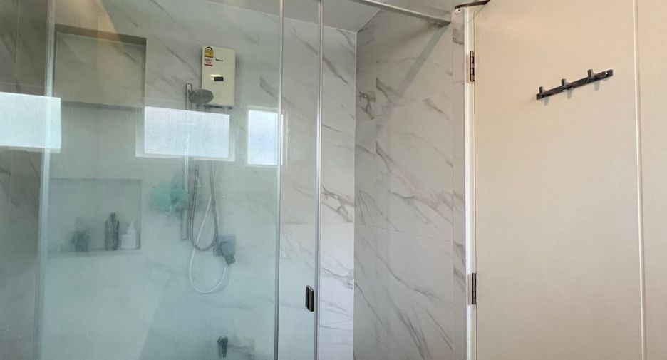For sale 3 bedrooms house in Prawet, Bangkok