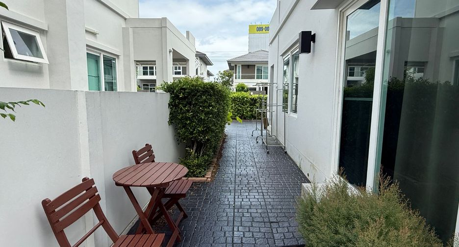 For sale 3 bedrooms house in Prawet, Bangkok