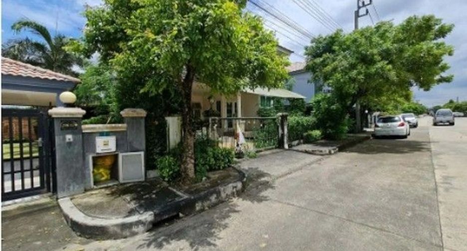 For sale 1 bed house in Min Buri, Bangkok